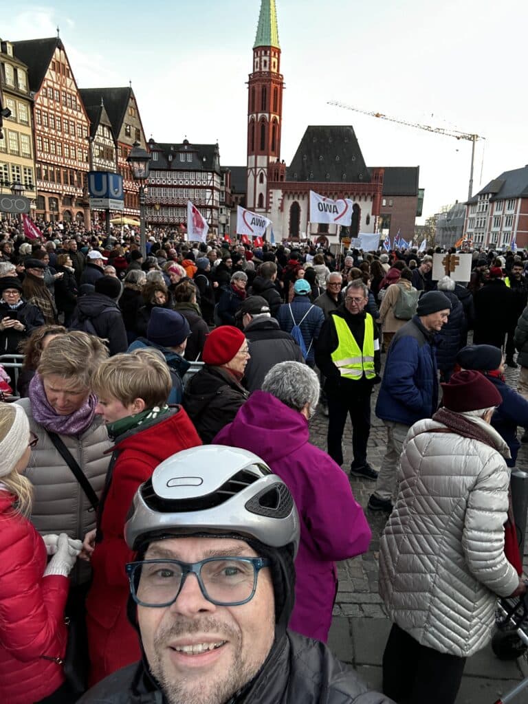 Demo gegen AfD Römer Frankfurt